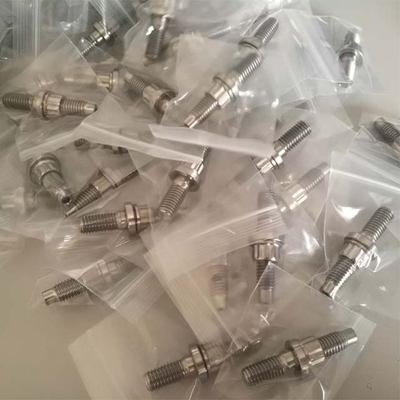 Ervaring Verbeterde motorprestaties met natuurlijke afwerking Titanium Turbo tot Manifold Stud Kit M8 M10 en DIN Standard