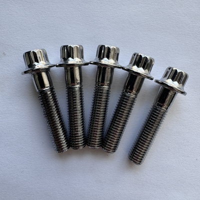 Grade GR5 Normale afwerking Titaniumbout M8 x1.25x 32MM 12-punts flensbout voor Sprint Car in Natural