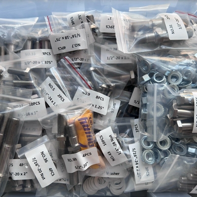 Universal Sprint Car Bolt Kit Triple X Chassis met Q/C R/R S/P en Complete Titanium Grade 8 Bolt Set 29 stuks