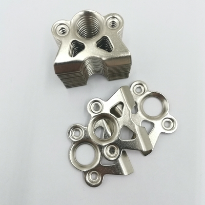 Universal Car Fitment Quarter Turn Fastener Dzus Spring Weld Plate met P1700516 SKU en Dzus Back Plates