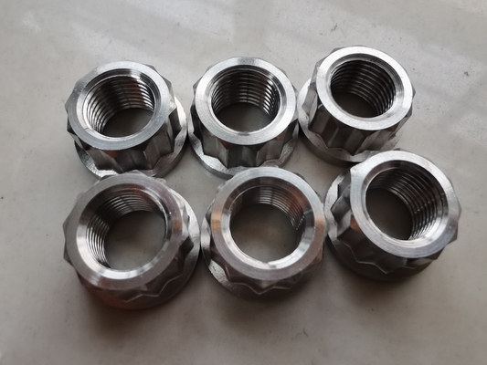 Universele zilver 1/2&quot; -20 12 PT Flange Nuts Titanium Heavy-Duty toepassingen gemakkelijker gemaakt met zilveren noten