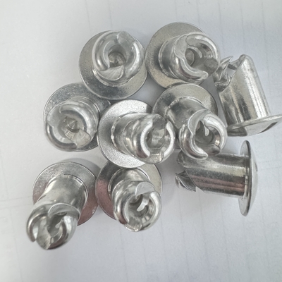 Maak gebruik van het volledige potentieel van uw sprintwagen met universele 7/16&quot; * 600 Dzus knop zilveren aluminium bevestigingsmiddelen
